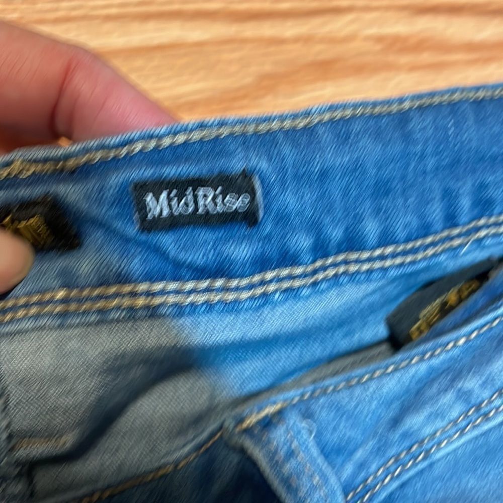 YMI WannaBettaButt, distressed jeans, mid rise, 18 - Picture 6 of 10